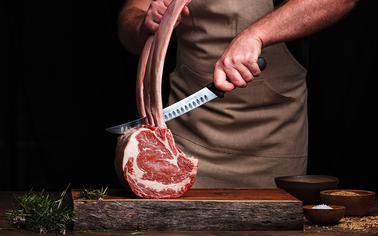 https://thecontentdivision.com.au/wp-content/uploads/2022/01/Stanbroke-Stock-Beef-Tomahawk.jpg